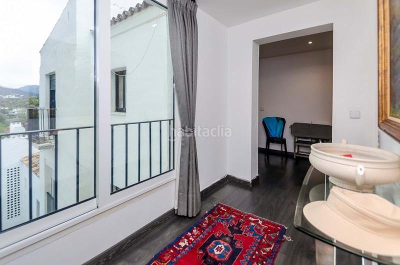 Foto efb682e9-64c9-41b7-88fe-0e894051a2db. Pis amb aparcament a Puerto Banús Marbella