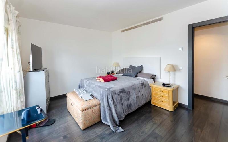 Foto f96bfeb7-3c6f-4beb-ba1b-d8be21d99d6c. Pis amb aparcament a Puerto Banús Marbella