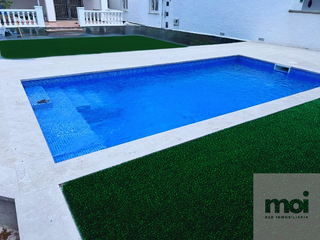 Pis  Carrer moxo  empuriabrava