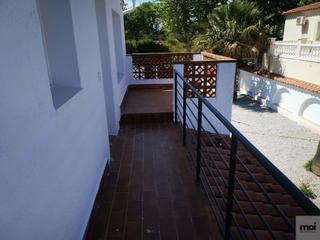 Pis  Carrer moxo  empuriabrava
