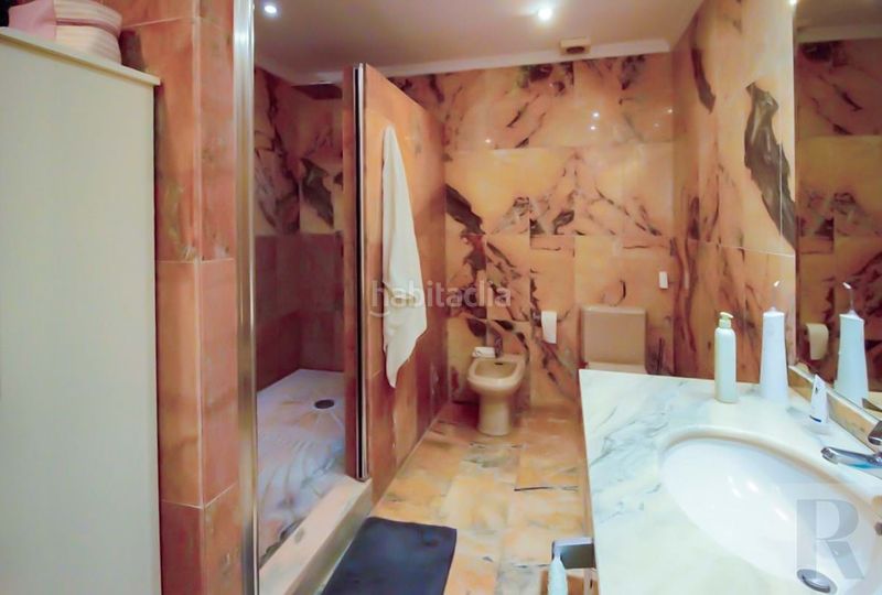 Foto a463aa8d-60fe-448b-bcb0-8ba57658bd31. Etagenwohnung in Nueva Andalucía centro Marbella