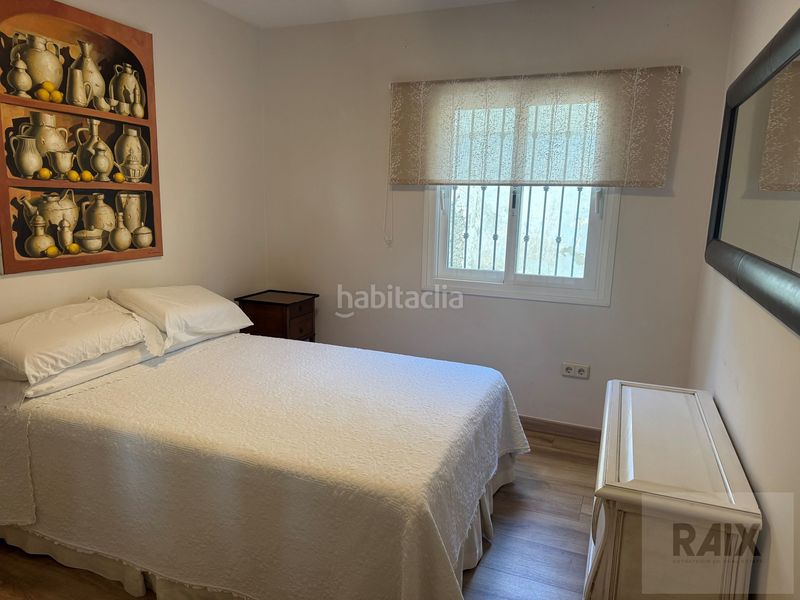 Foto 30fdf98e-ae76-4609-b165-94d93f67cef6. Casa amb aparcament piscina a Las Lomas de Río Verde Marbella