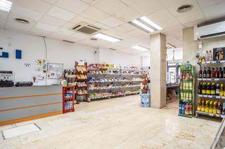 Locale commerciale in DEL CAMI NOU