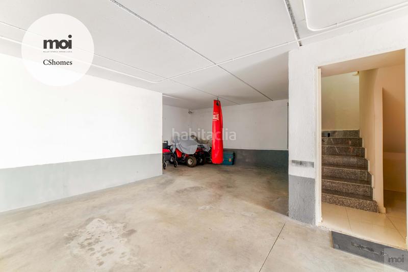 Foto b50a2323-9f74-46b3-84c4-d8cbcb0550be. Casa amb calefacció aparcament piscina a Las Lomas Seseña
