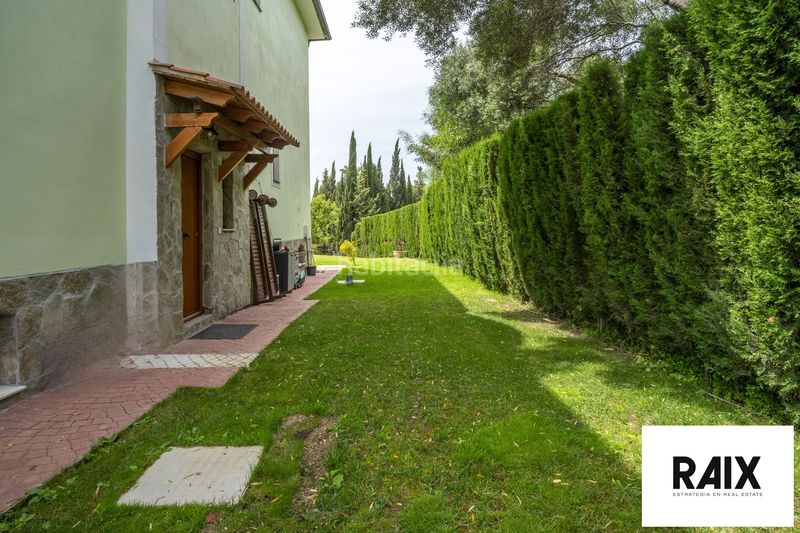Foto 3e189f33-7dbc-4b4d-a504-b1655df8ac52. Casa amb calefacció aparcament piscina a El Rosario - Ricmar Marbella