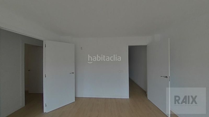Foto ea5b87f1-a171-456b-98ef-3a86e58d5193. Piso en Centre-Estació Gavà