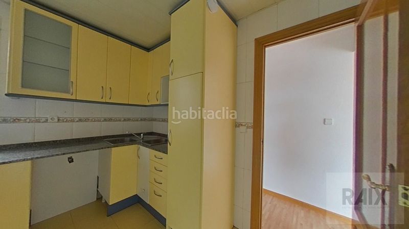 Foto 896bb2d2-e1b9-4604-908c-f279393528e2. Pis a Diagonal-Colomeres Gavà
