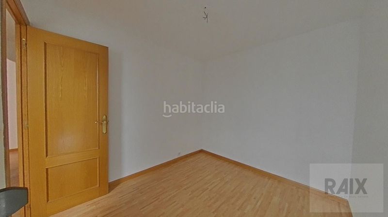 Foto e8065d2f-2d1a-47d6-b3f3-d9389f53af2d. Pis a Diagonal-Colomeres Gavà