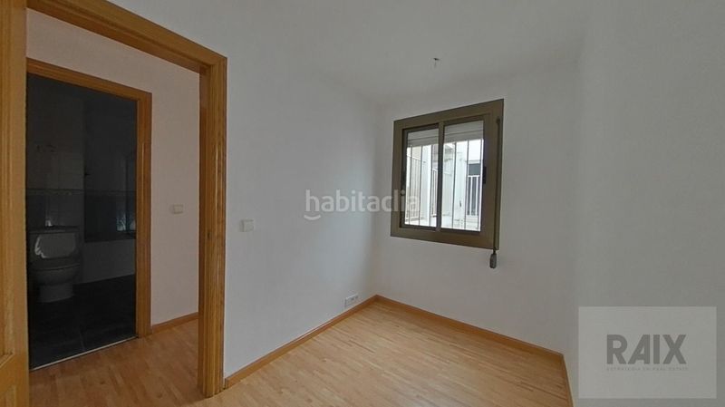 Foto efeb1e12-c4ab-455a-bc6b-5c8d3d3e0e59. Pis a Diagonal-Colomeres Gavà