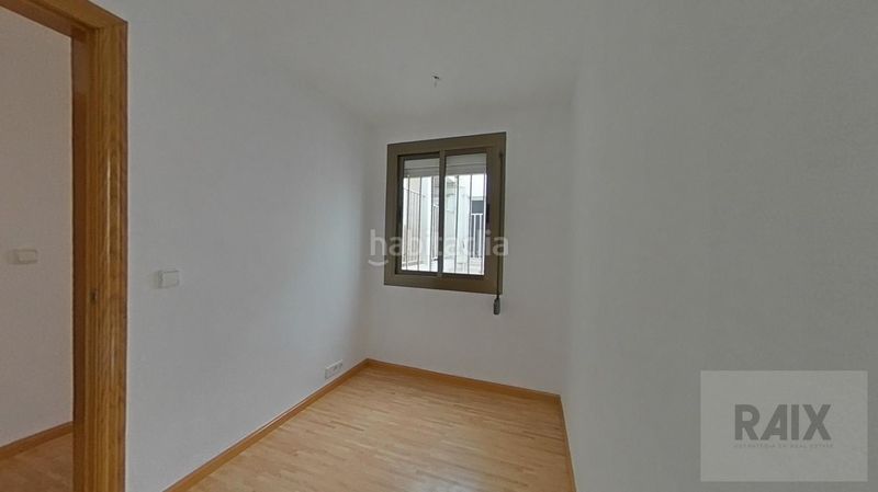 Foto f61c6bd4-62b0-4c95-b162-8a71f7aa501e. Pis a Diagonal-Colomeres Gavà