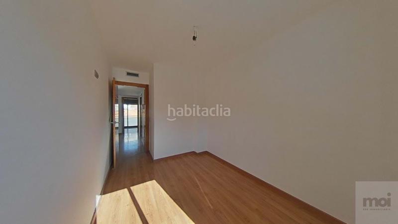 Foto 16f8fe60-e6b3-4653-82f1-2cae7dd9a90f. Dúplex amb calefacció a Sant Josep Hospitalet de Llobregat (L´)