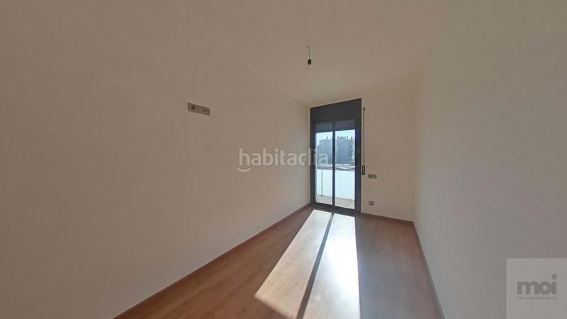 Foto 1e9d0212-21c6-423e-a127-01efac95a6af. Dúplex amb calefacció a Sant Josep Hospitalet de Llobregat (L´)