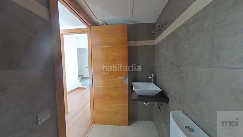 Foto 877931af-564b-4cb5-83ee-322ebc7077b1. Dúplex amb calefacció a Sant Josep Hospitalet de Llobregat (L´)