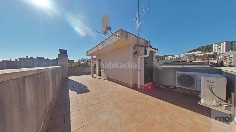 Foto 95fc4a6b-ae2a-4948-bc38-37c801985c4c. Dúplex amb calefacció a Sant Josep Hospitalet de Llobregat (L´)