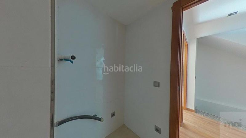 Foto 970c56f9-9dc4-46d3-a6b3-1b86eaca367a. Dúplex amb calefacció a Sant Josep Hospitalet de Llobregat (L´)