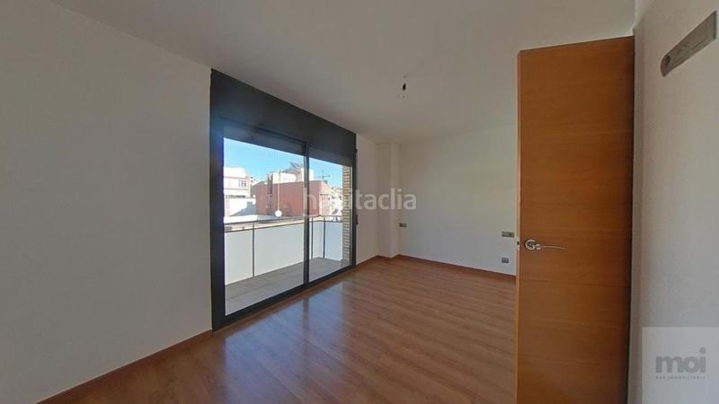 Foto b4396ebf-77cc-486e-8bbf-bfa6a9699360. Dúplex amb calefacció a Sant Josep Hospitalet de Llobregat (L´)