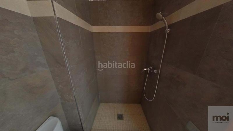 Foto bfbec1a8-b2b0-4ba7-8c3a-49fd59ebafd7. Dúplex amb calefacció a Sant Josep Hospitalet de Llobregat (L´)