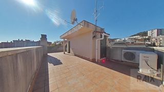 Duplex  Carrer treball