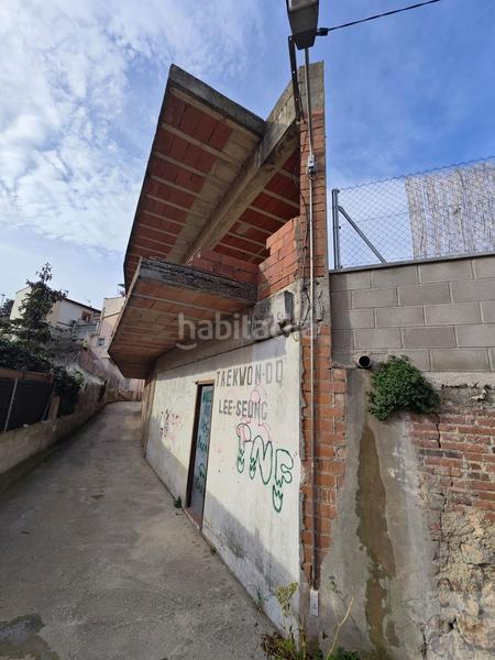 Foto 3ad11b8d-3068-4bde-9bc9-ffa12abda5a3. Edificio en Capellades