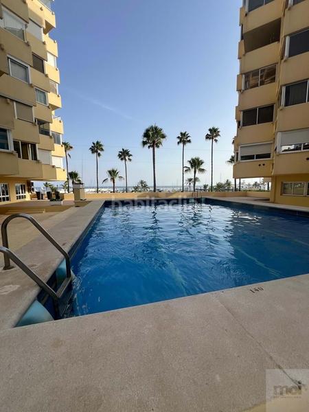 Foto 826bc173-f3db-42af-a10d-0aa20de4118a. Piso en Playa Bajadilla - Puertos Marbella