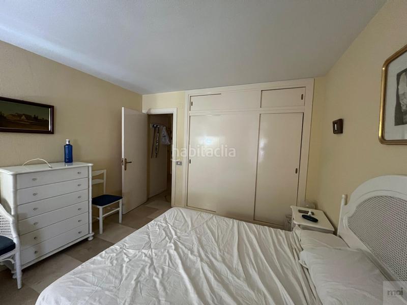 Foto b0473554-30e7-4636-9bde-9715fdab45da. Piso en Playa Bajadilla - Puertos Marbella