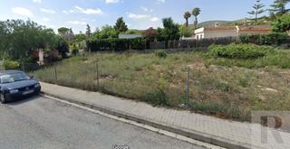 Terreny residencial  Paridera. Te presentamos esta excelente parcela urbana consolidada de 678