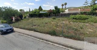 Terreno residenziale  Paridera. Te presentamos esta excelente parcela urbana consolidada de 678