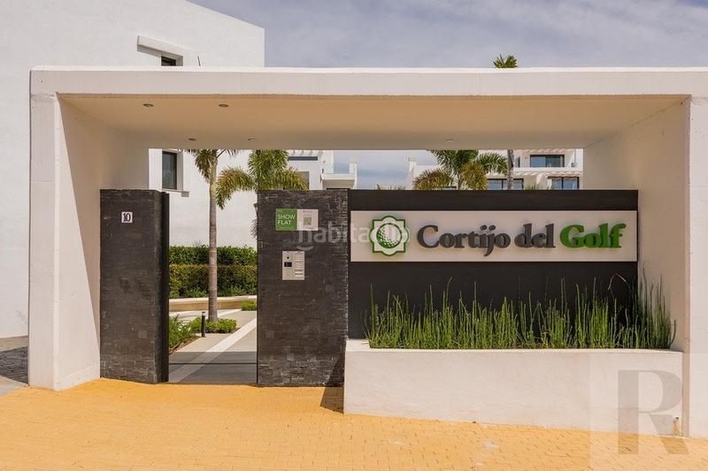 Foto 6a48f246-732a-4fd8-976e-70b1b64854be. Etagenwohnung mit parking in Paraiso - Barronal Estepona