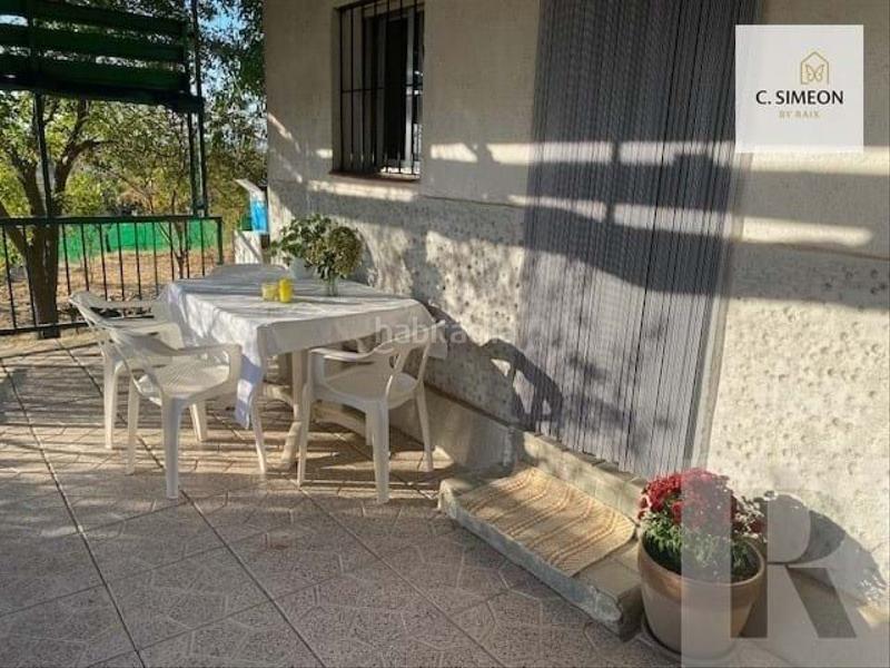 Foto 04cf5ae1-7cb5-4478-bc9b-5ad7cb770345. Casa a Carranque