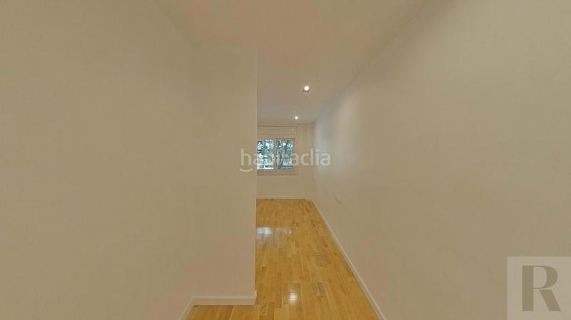 Foto 7f0b4e28-f00e-4c04-8f64-20da25d53290. Appartamento in Sants Barcelona