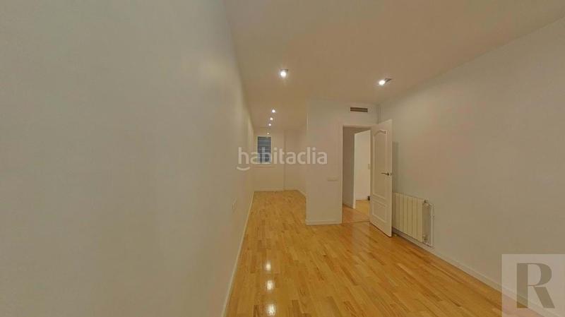 Foto edf30bb5-049b-47c0-9d6c-dd6e4bb5ceca. Appartamento in Sants Barcelona