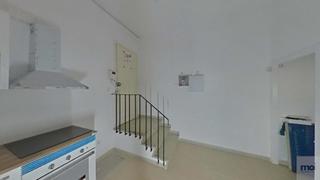 Pis  Cl pi i margall  es: pl: pt:
 barcelona (barcelona)