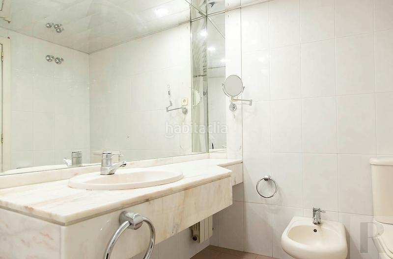 Foto 13098877-beb5-4171-8a77-c3a20f3bad08. Appartamento in Sant Antoni Barcelona