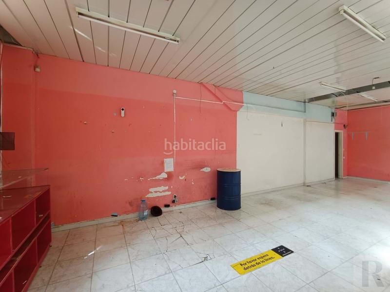Foto 73e0ac59-a16d-4bb4-b951-8d49919279e1. Local comercial en Poblenou Barcelona
