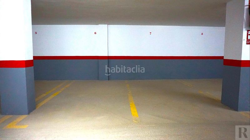 Foto 2860a92b-07d8-4843-b168-8824e117c842. Aparcament cotxe a Malilla Valencia