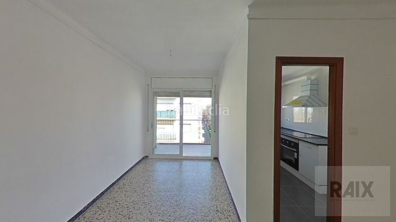 Foto ce6a5f99-d20b-4272-bb33-2f57e845d5e3. Pis a Poble Nou Sabadell