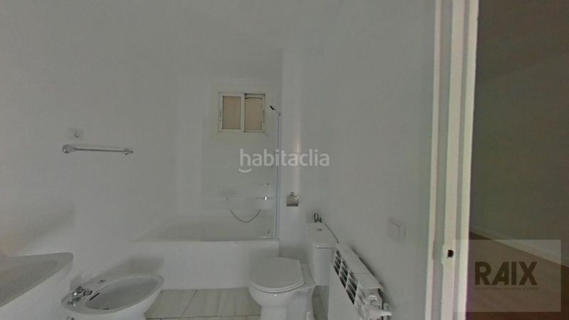 Foto 1e56730a-ea6e-41a7-856e-12c6bfb01282. Piso en Centre Sabadell