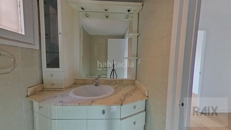 Foto 6b3bf538-a1f7-42dd-9279-2be80e76affd. Piso en Centre Sabadell