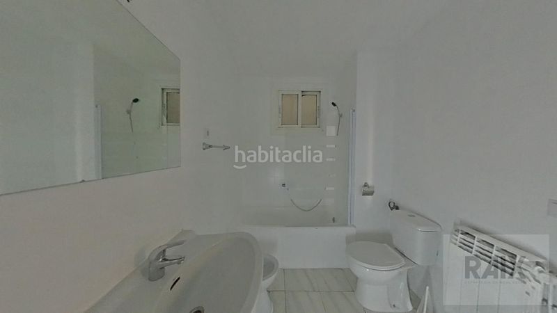 Foto f85b69ac-d867-47f3-9e97-f8608ea80aea. Piso en Centre Sabadell