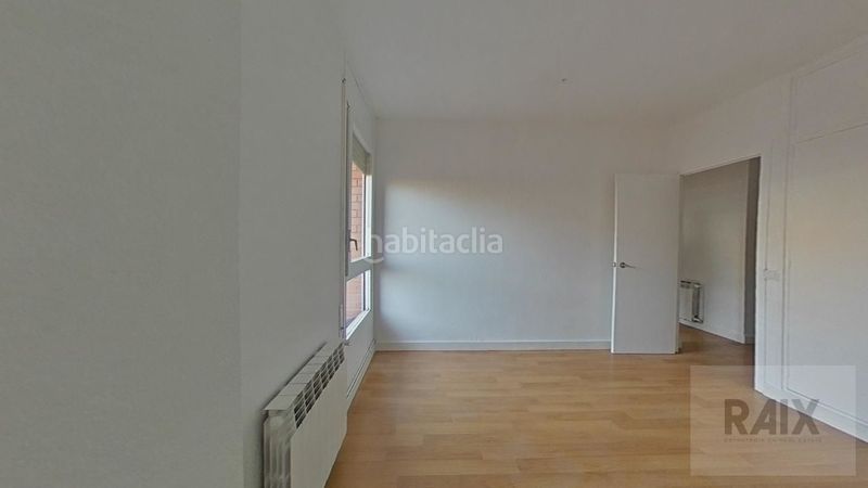 Foto f977c51d-f940-4445-874d-57c5062c5217. Piso en Centre Sabadell
