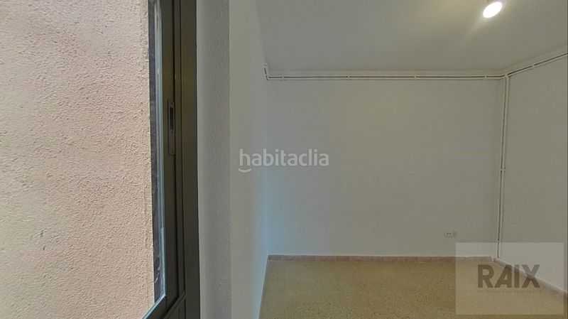 Foto e5de9a9f-9197-4d31-9a59-55c4294ed87c. Pis amb calefacció a Sol i Padrís - Sant Oleguer Sabadell
