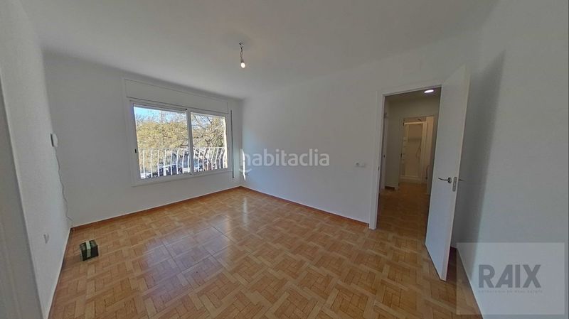 Foto 47294363-a5a0-49d6-9185-f896b4ccb629. Pis a Els Merinals Sabadell