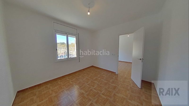 Foto 7eecf9a9-2eff-436c-b59a-1a17474798df. Pis a Els Merinals Sabadell