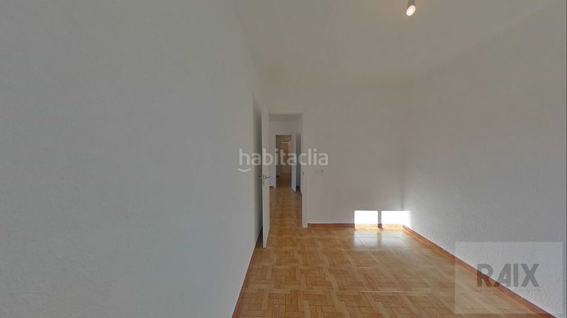 Foto 9b47a358-f302-49bd-96c7-177b90002f1d. Pis a Els Merinals Sabadell