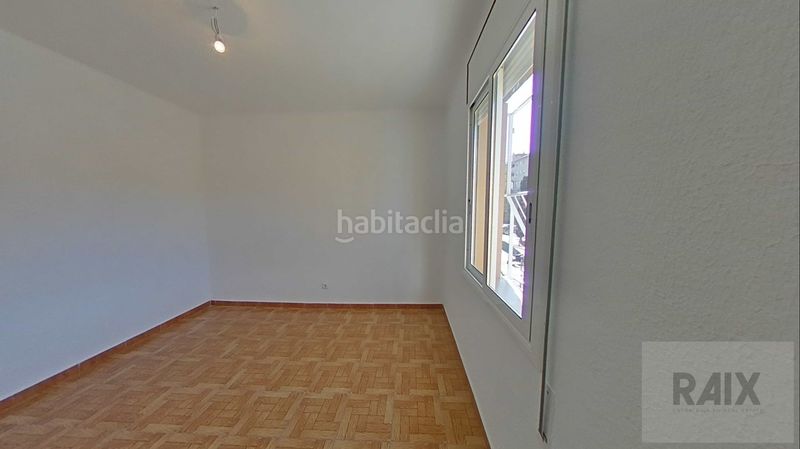 Foto cedbb152-8910-45fb-a6be-f005bdbff005. Pis a Els Merinals Sabadell