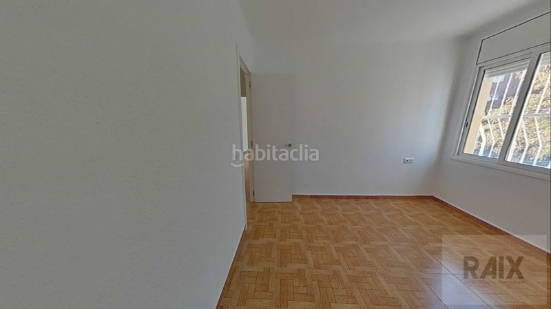 Foto eac9c6e9-c45b-45ac-8fe0-4d69308575da. Pis a Els Merinals Sabadell