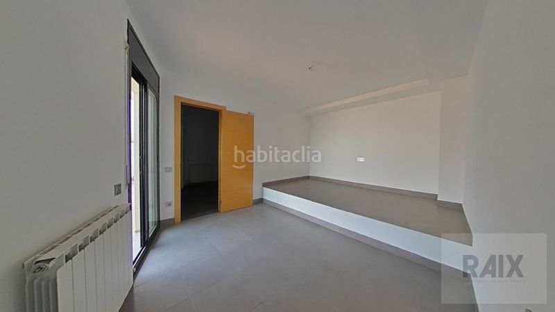 Foto 64e90ab0-16e4-4d63-a742-1b0606e60ce7. Pis amb calefacció aparcament a Centre Sabadell