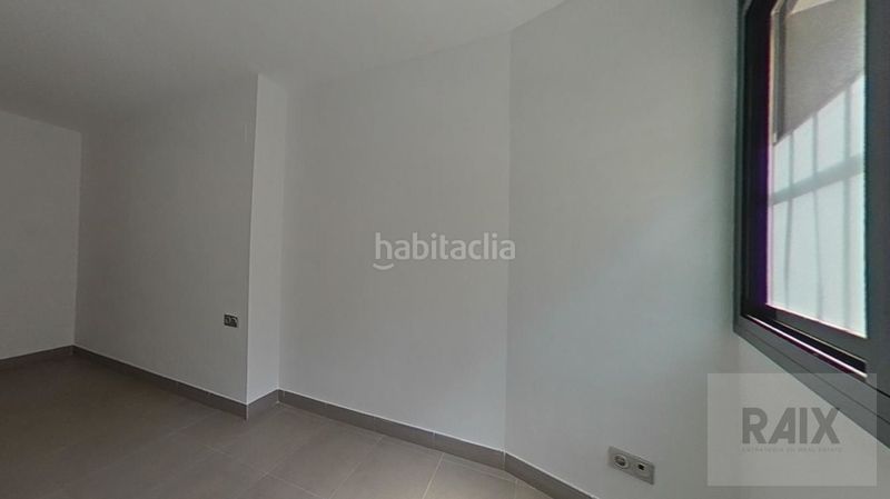 Foto a19075e2-3fe3-4724-b472-e2eb4fa34f7a. Pis amb calefacció aparcament a Centre Sabadell
