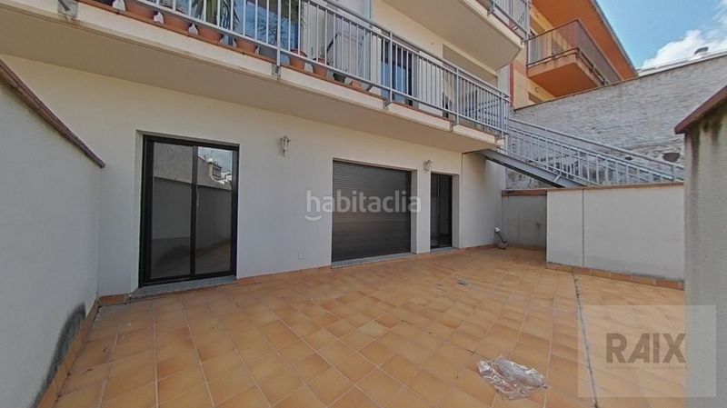 Foto f2bd9c93-f0cb-4260-b402-89280f588778. Pis amb calefacció aparcament a Centre Sabadell