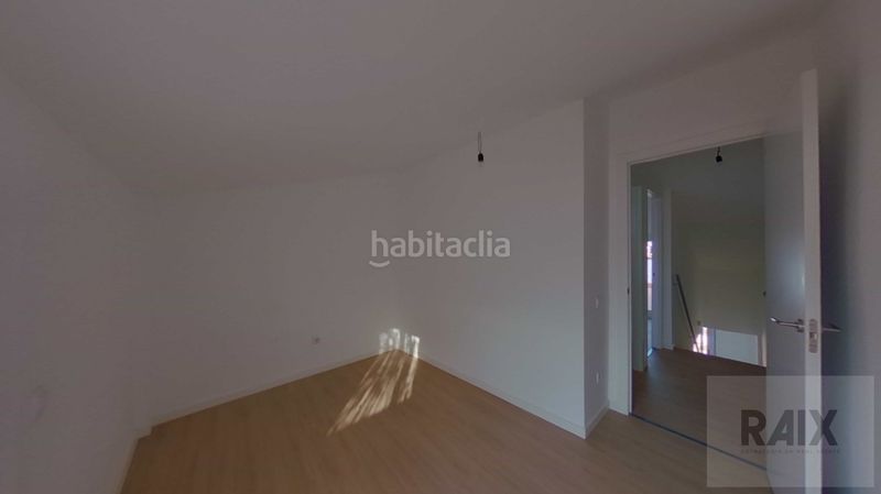 Foto fdbccd36-838f-4873-b1db-612f87396950. Dúplex a Gràcia Sabadell